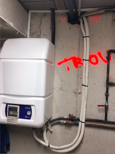 Pompe à chaleur AIR/EAU AJTECH avec Liaisons Frigorifiques et Réseau Hydraulique