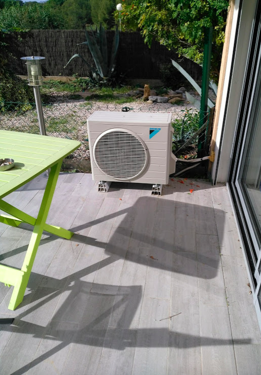 Entretien climatisation réversible mono-split Daikin 13600 La Ciotat