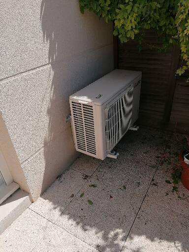 premier groupe extérieur Mitsubishi Electric