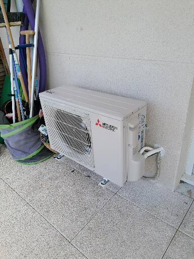 Unité extérieure balcon terrasse Mitsubshi Electric Génération Confort dans le 13012 Marseille à la fourragère