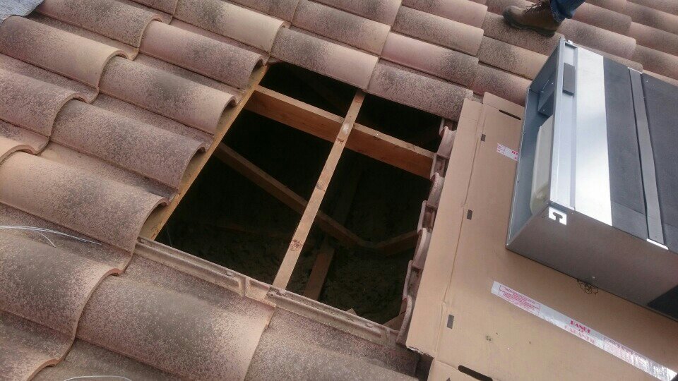 Passage gainable dans les combles des chambres Saint Savournin Génération Confort