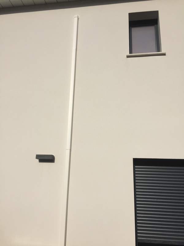 Goulotte extérieure salon chambre Marseille 13011 La Treille Génération Confort