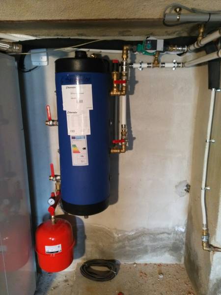 Ballon de mélange de répartition primaire et secondaire Pompe à Chaleur Air/Eau Bi-bloc Eau chaude Sanitaire et Radiateur à Allauch 13190 par Génération Confort