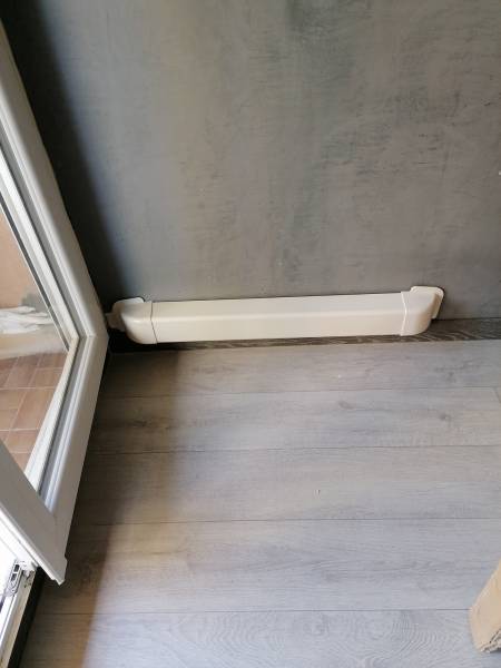 Goulotte salon en partie basse à la Montolivet à Marseille Mitsubishi Electric par Génération Confort