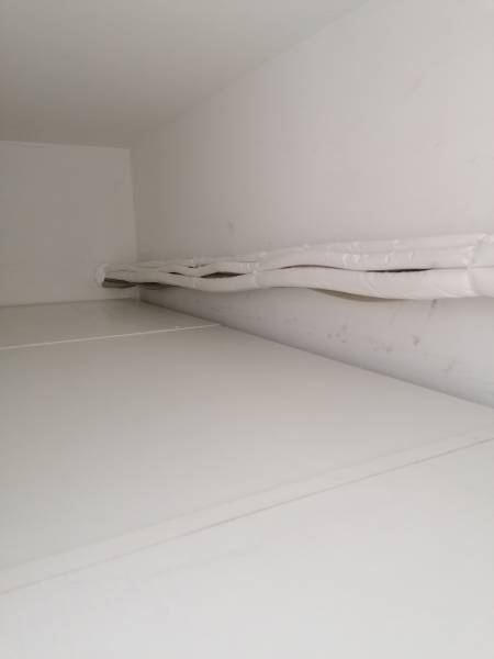 Liaisons frigorifiques dans placard aux Chartreux à Marseille Mitsubishi Electric par Génération Confort