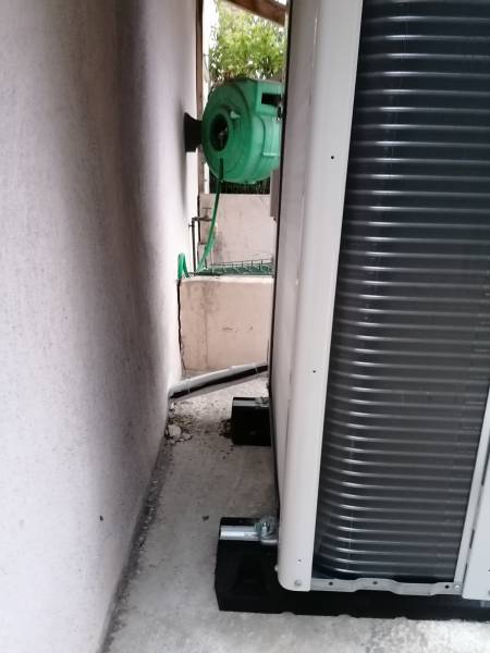 Support groupe extérieur de marque Mitsubishi Electric de la gamme YUTAKI S à Marseille dans le 12 -ème par Génération Confort