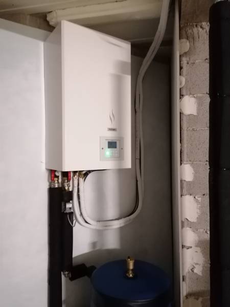 Unité intérieure de marque Mitsubishi Electric de la gamme YUTAKI S bi bloc chauffage à Marseille dans le 12 -ème par Génération Confort