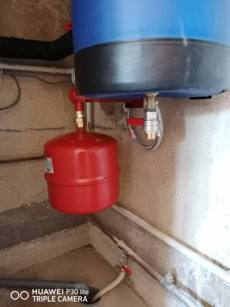 Vu du base d'expansion et ballon de mélange 50L MURAL BLEU