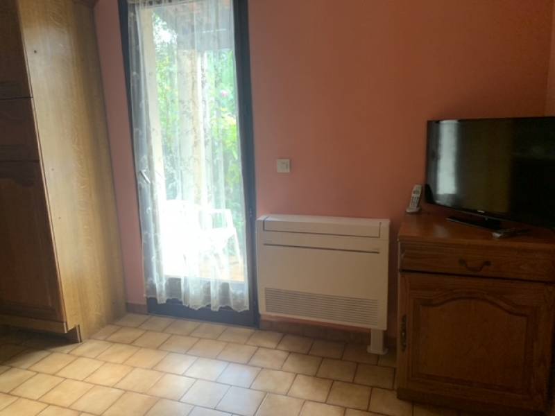 Console, unité intérieure en partie basse dans la cuisine pour 20 m2 INSTALL2 DANS LE 13008 MARSEILLE Génération Confort Mitsubishi Electric