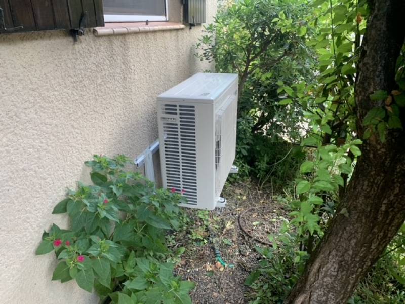 Unité extérieur pour alimenter les unités intérieures maison 13008 MARSEILLE Génération Confort