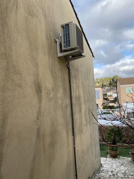 Groupe extérieur support muraux 11arrondissemnt à Marseille par Génération Confort