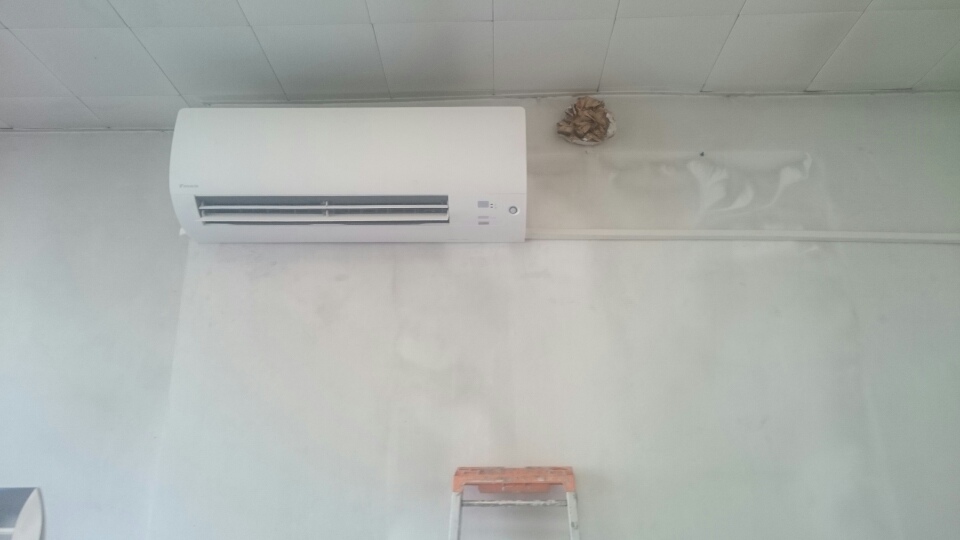 Goulotte évacuation condensas unité intérieure DAIKIN