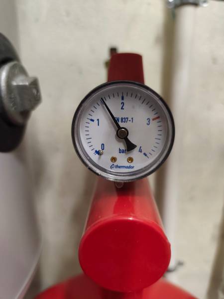 2 Pac Air Eau HITACHI Haute Température et Moyenne Température pour chauffage et eau chaude sanitaire pour Maison 13014