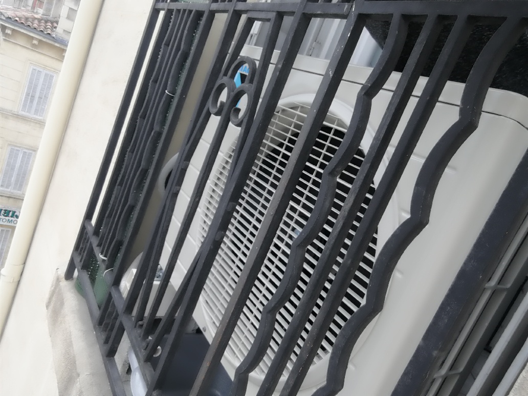 Unité extérieure RXB DAIKIN Boulevard Baille Marseille 13005 par Génération Confort