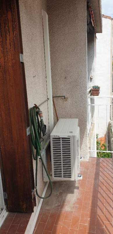 Unité extérieure MITSUBISHI ELECTRIC gamme Compact MUZ-AP42VG 13004 Marseille Rue Saint Sophie par Génération Confort