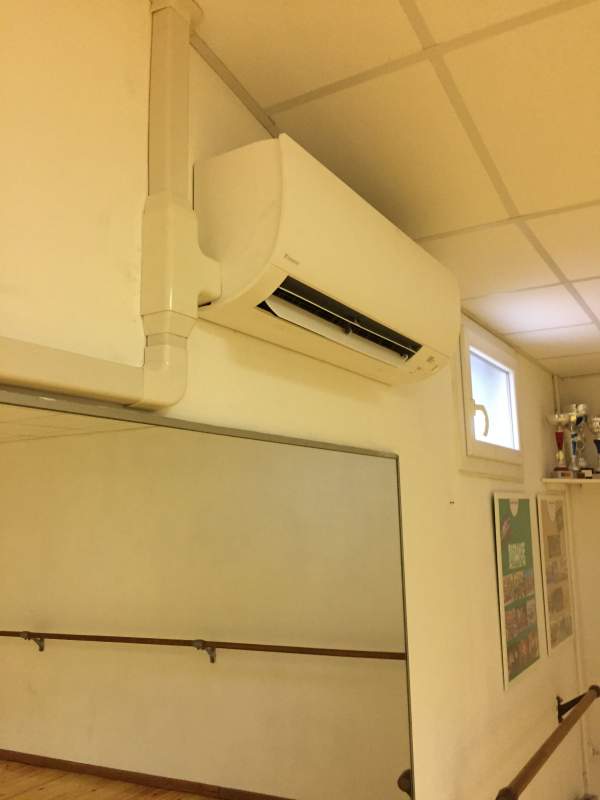 Goulotte sur unité intérieure