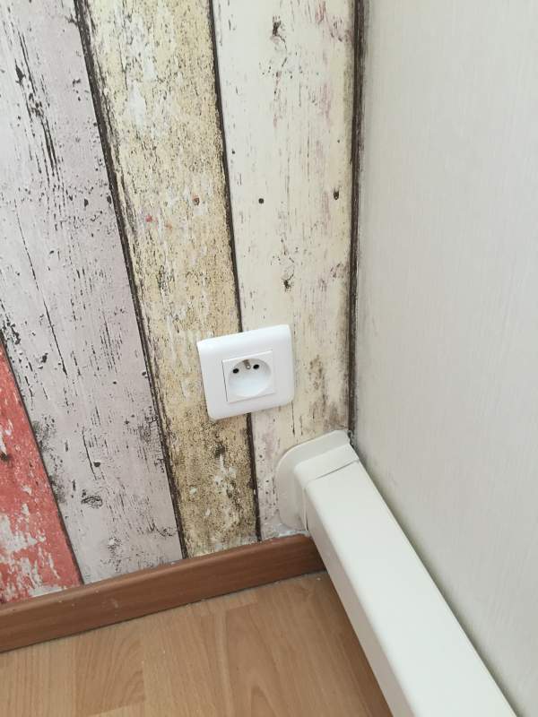 Passage goulotte dans mur extérieur Saint Cyr / mer Génération Confort