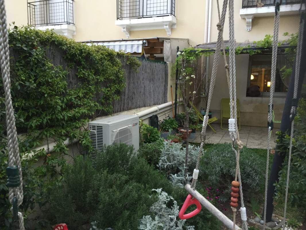 Intégration groupe MXZ 3 E54VA et goulotte dans le jardin